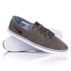 Nike Braata Lite Gray Suede Sneakers Casual Shoes Women's Size 9 Trainers